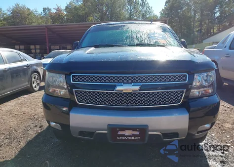 2008 Chevrolet Tahoe Lt W/3Lt из США, поврежденный, VIN 1GNFC130X8R164731